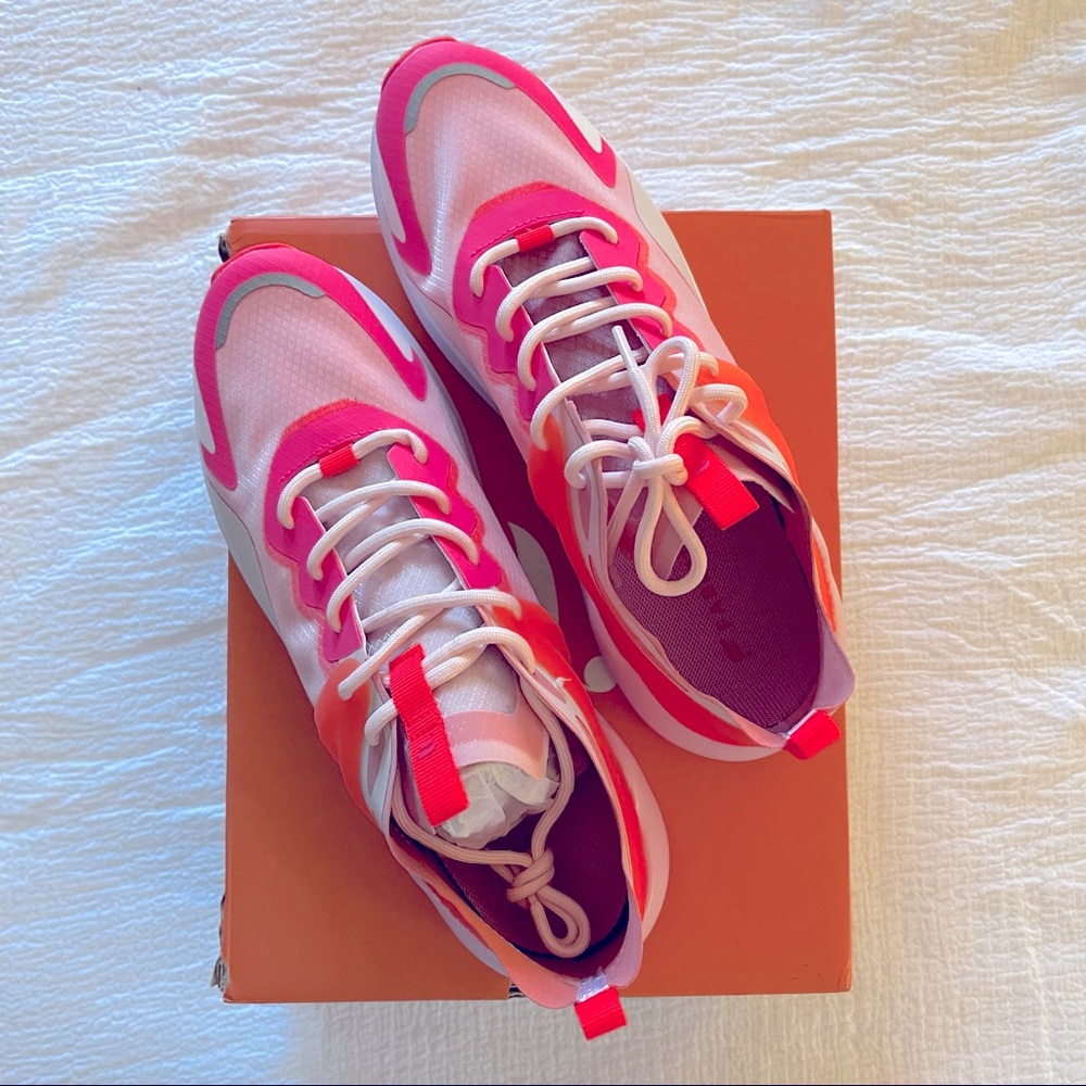 FABLETICS Cheviot performance sneaker in neon size 10 NWT